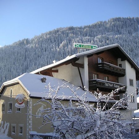 נאודרס Hotel Garni Lamm מראה חיצוני תמונה