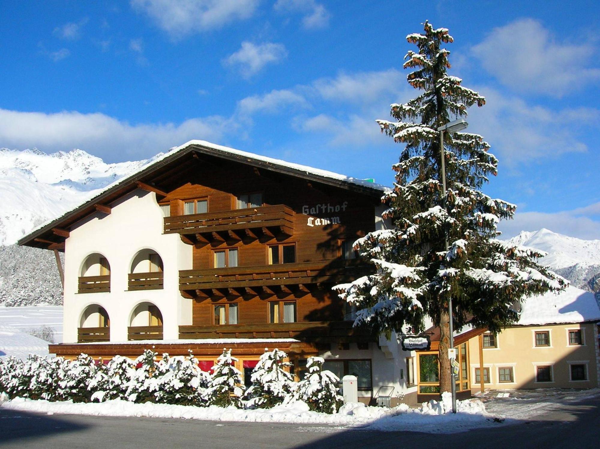 נאודרס Hotel Garni Lamm מראה חיצוני תמונה