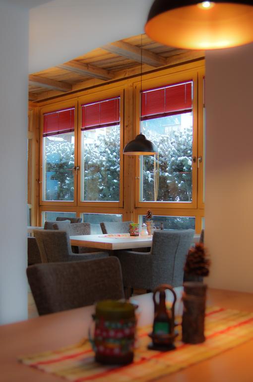 נאודרס Hotel Garni Lamm מראה חיצוני תמונה