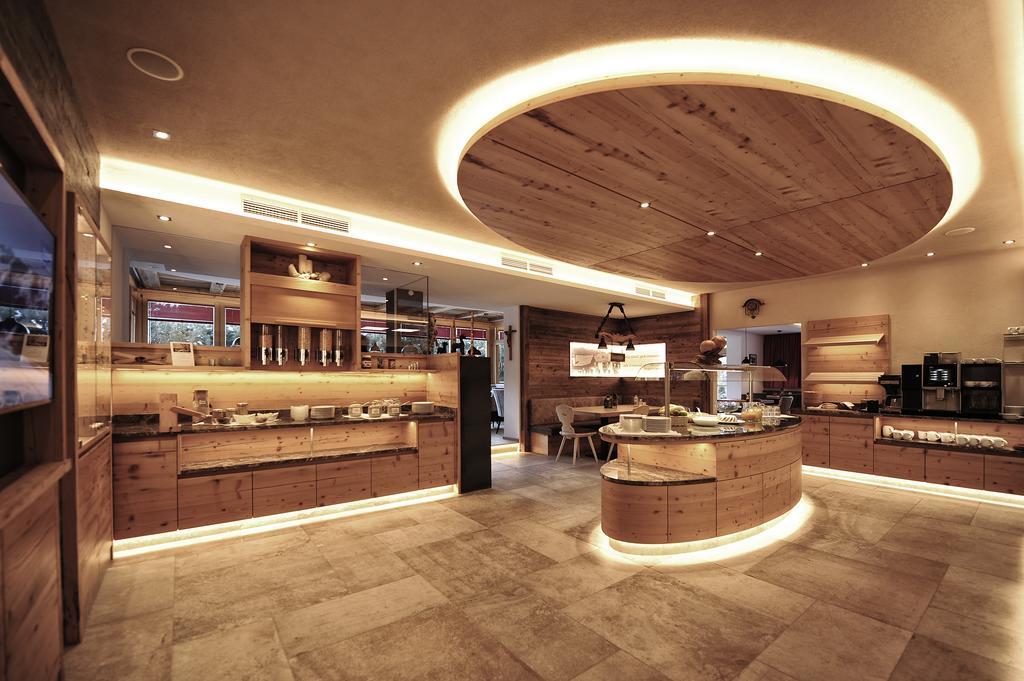 נאודרס Hotel Garni Lamm מראה חיצוני תמונה
