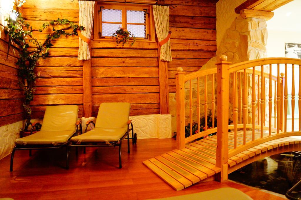 נאודרס Hotel Garni Lamm מראה חיצוני תמונה